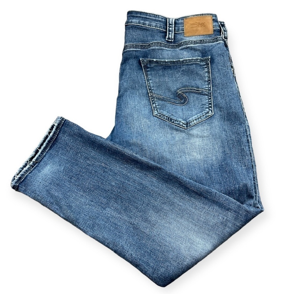 Silver Eddie Medium Wash Tapered Leg Jeans W42/L32